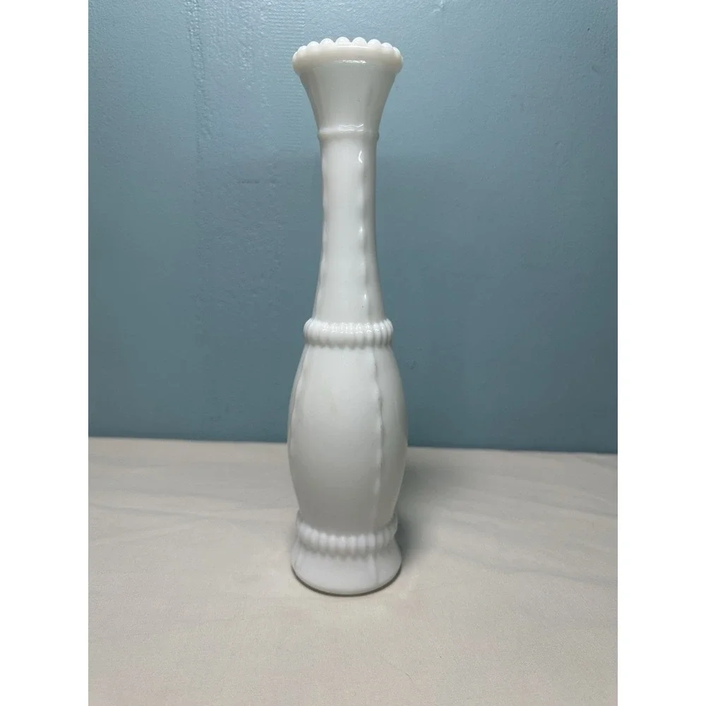 Vintage 1950's Bead and Stitch White Milk Glass Bud Vase 10.5